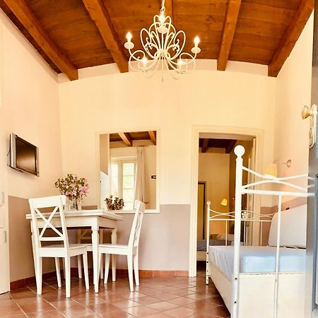 Barcella Al Mulino Villa Robecco sul Naviglio Eksteriør billede