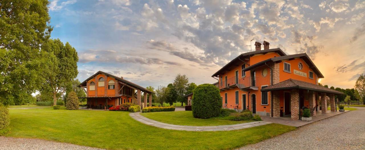 Barcella Al Mulino Villa Robecco sul Naviglio Eksteriør billede